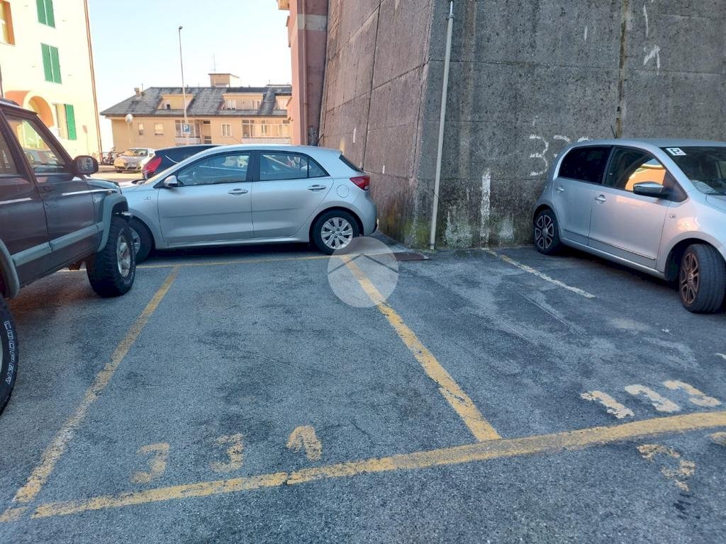 Posto Auto Via Evasio Montanella, Genova (zona Palmaro) - foto 2