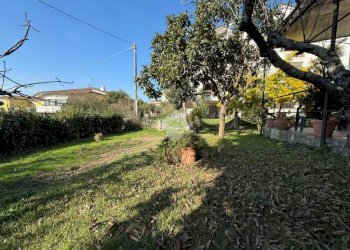 Semi-detached house Via Ghigliolo Basso, Sarzana - photo 26
