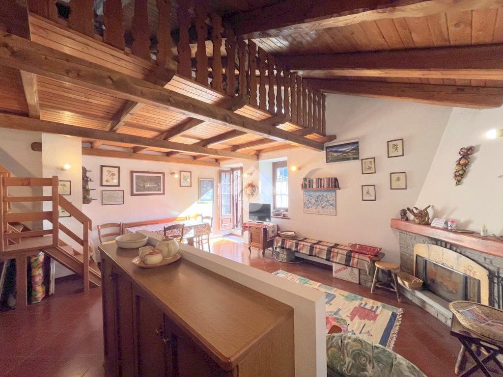 Two-room apartment Via XXV Aprile, Oulx - photo 2