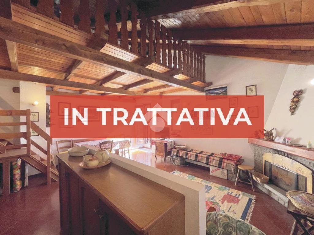 Two-room apartment Via XXV Aprile, Oulx - photo 1