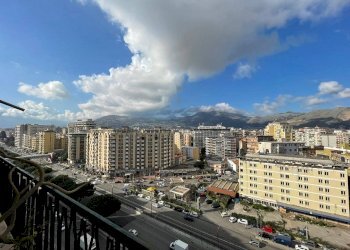 Apartment Viale Regione Siciliana Nord Ovest, Palermo - photo 14