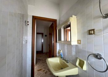 Apartment Viale Regione Siciliana Nord Ovest, Palermo - photo 24