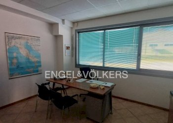 Capannone via val di foro, Villamagna - foto 5