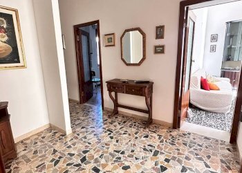 Appartamento Via Cairoli, La Maddalena - foto 3