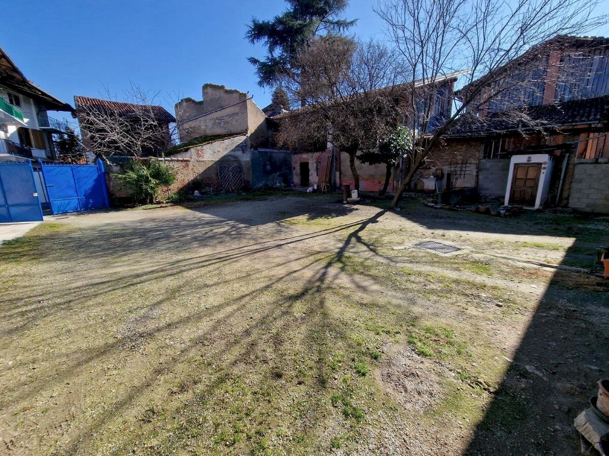 Semi-detached house Mercenasco - photo 2