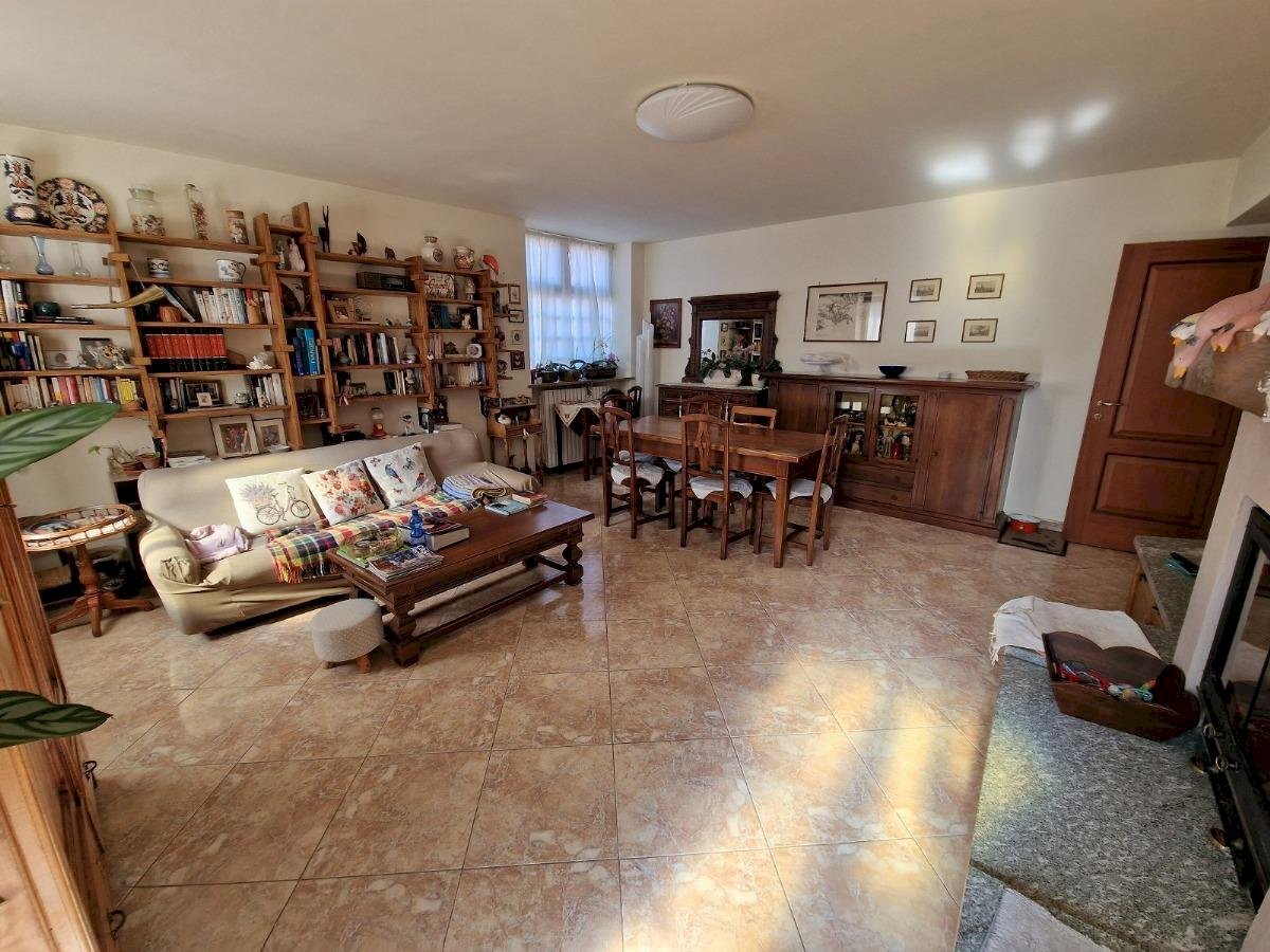 Semi-detached house Mercenasco - photo 3