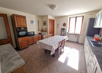 Semi-detached house Mercenasco - photo 10