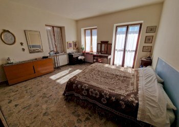 Semi-detached house Mercenasco - photo 14