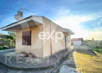Independent house Contrada Filari, Rometta - photo 3