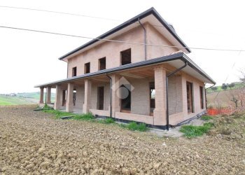 Villa Via Coriano, San Clemente - photo 2