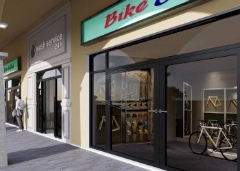 Locale Commerciale Via Luigi Cibrario, Genova (zona Sestri Ponente) - foto 4