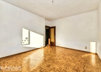 Camera da letto - Trilocale via Guardia Piemontese, 1, Torre Pellice - foto 19