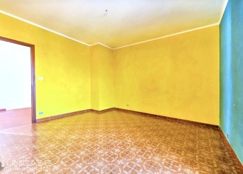 Camera - Trilocale via Guardia Piemontese, 1, Torre Pellice - foto 23