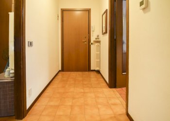 Appartamento Castelnovo di Sotto - foto 8