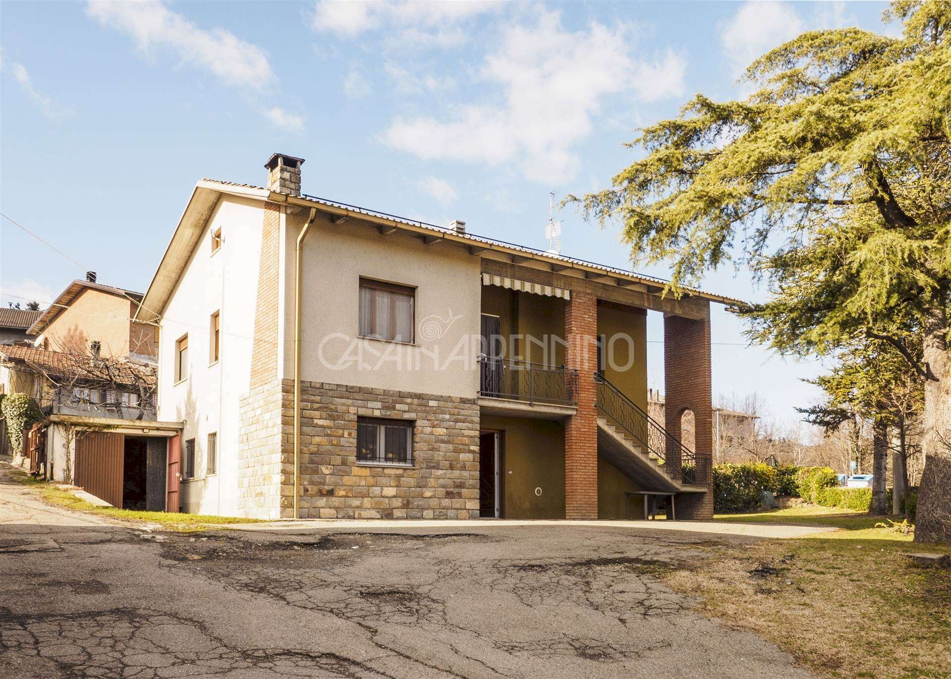 Independent house Montefiorino - photo 1
