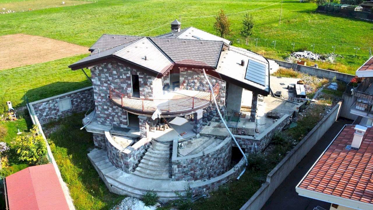 Villa Unifamiliare Artogne - foto 1