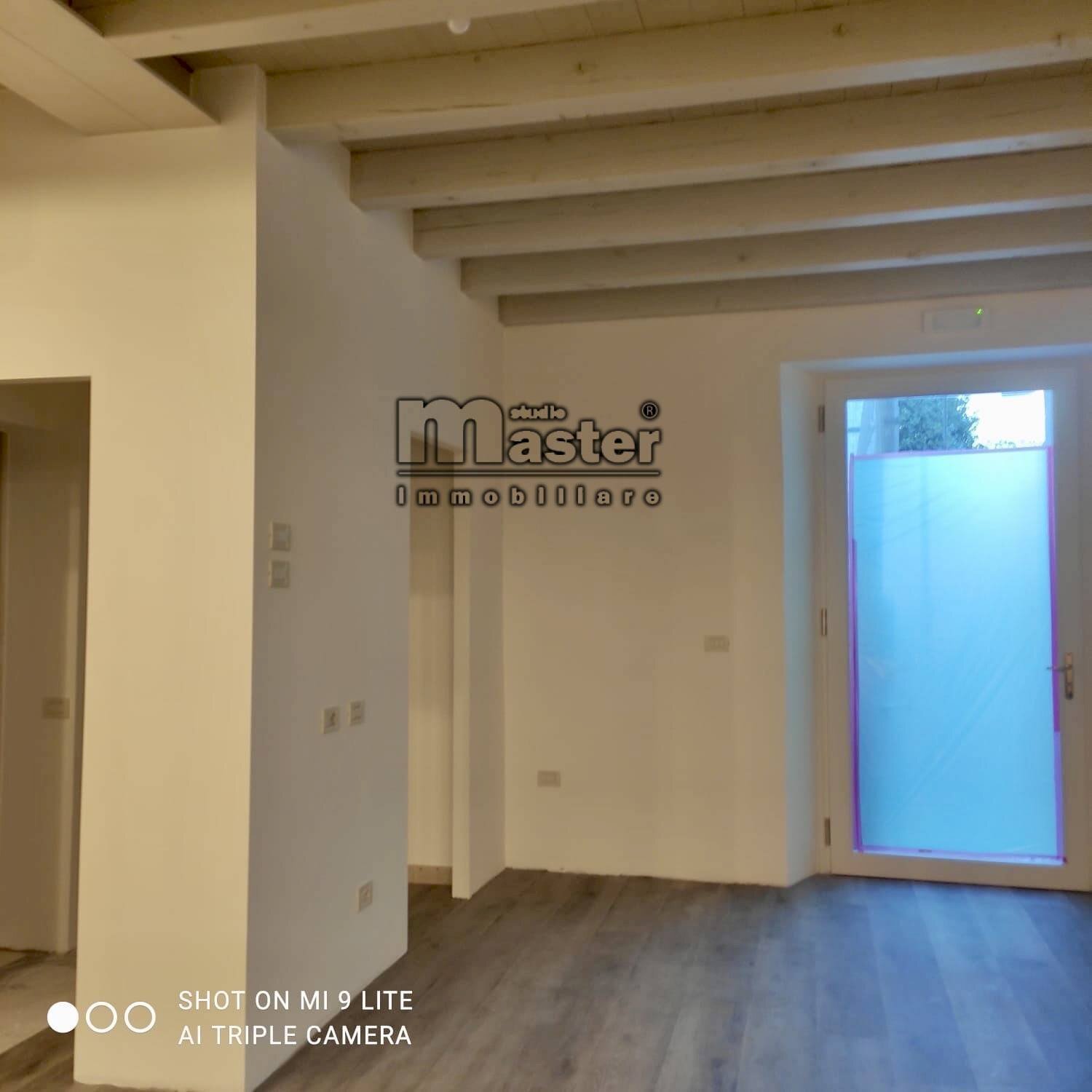 Shop QUARTIERE LATINO, Treviso (neighborhood Centro Storico) - photo 2