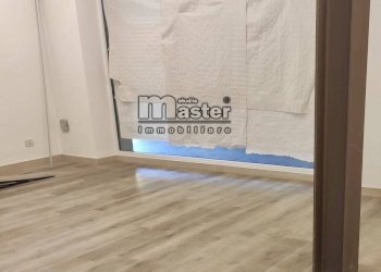 Negozio QUARTIERE LATINO, Treviso (zona Centro Storico) - foto 1