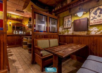 Interno non residenziale - Discoteca - Disco Pub - Locale Notturno via Antonio Rosmini, Borgomanero - foto 3