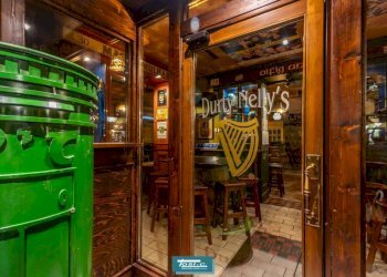 Interno non residenziale - Discoteca - Disco Pub - Locale Notturno via Antonio Rosmini, Borgomanero - foto 7