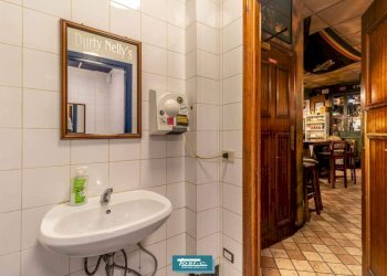 Bagno - Discoteca - Disco Pub - Locale Notturno via Antonio Rosmini, Borgomanero - foto 14