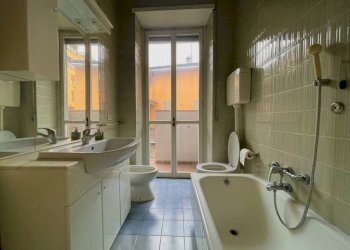 Bagno - Quadrilocale via Carlo Mirabello, 9, Tortona - foto 5