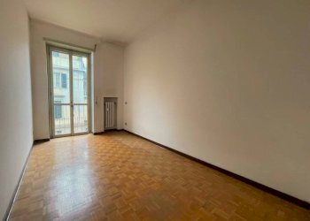 Cameretta - Quadrilocale via Carlo Mirabello, 9, Tortona - foto 8