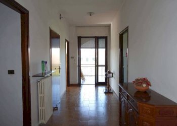 Interno appartamento - Rustico Regione Valdelcerro, Incisa Scapaccino - foto 16