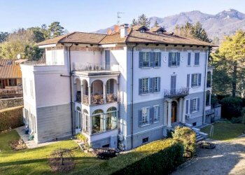 Facciata - Appartamento via Francesco Caracciolo, 87, Varese - foto 19