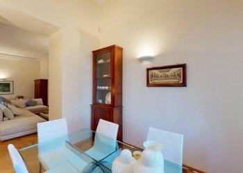 Salone - Appartamento via Francesco Caracciolo, 87, Varese - foto 4