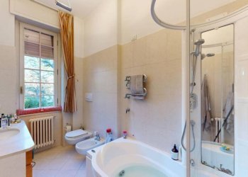 Bagno - Appartamento via Francesco Caracciolo, 87, Varese - foto 31