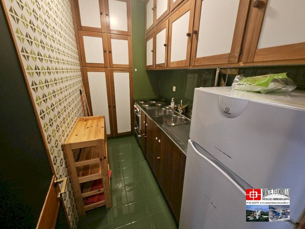 Cucina - Three-room apartment via Tre Faggi, Rieti - photo 3