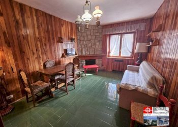 Salone - Trilocale via Tre Faggi, Rieti - foto 4