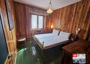 Camera da letto - Trilocale via Tre Faggi, Rieti - foto 7