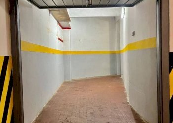 Box auto - Box via Borzoli, 12d, Genova (zona Sestri Ponente) - foto 1