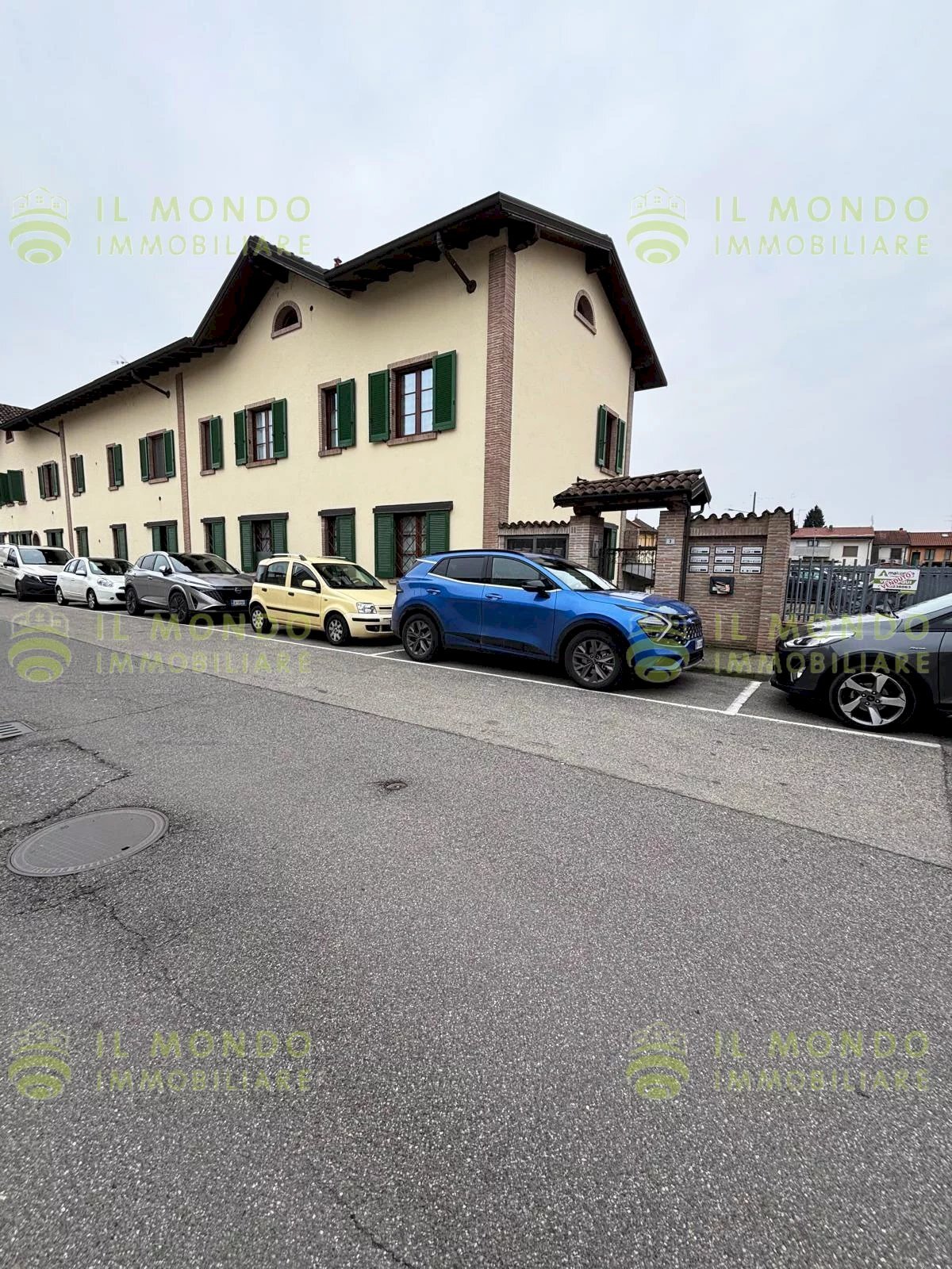 Apartment Via Malpensata, Casalmaiocco - photo 1