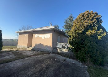 Independent house Ceresole Alba - photo 10