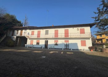 Independent house Sanfrè - photo 3