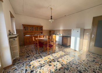 Independent house Sanfrè - photo 9