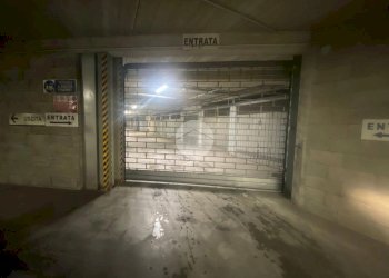 Box Piazza Vittorio Veneto, Fossano - foto 2