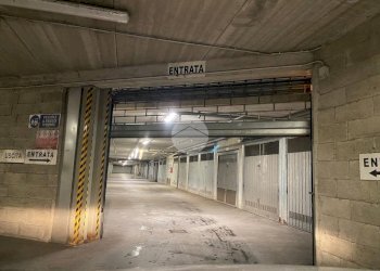 Box Piazza Vittorio Veneto, Fossano - foto 3