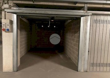 Box Piazza Vittorio Veneto, Fossano - foto 9