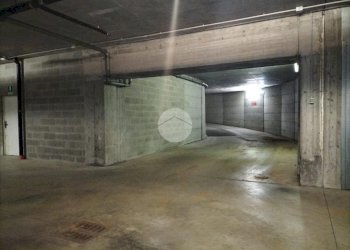 Box Piazza Rafaele, Fossano - foto 10