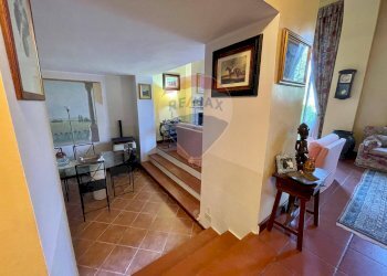 Quadrilocale Via Abate G pozzone, Appiano Gentile - foto 13