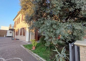 Giardino - Villa a Schiera via Piacenza, Nonantola - foto 4