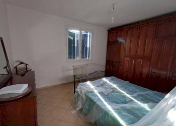 Camera da letto - Trilocale via Fratelli Rosselli, Concordia sulla Secchia - foto 9