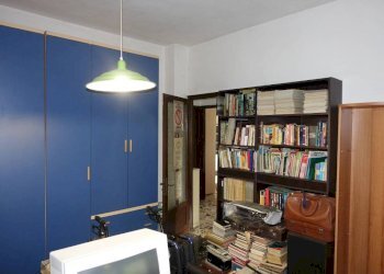 Stanza arredata - Rustico Località San Donato, Mango - foto 32