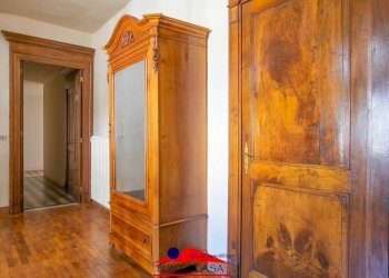 Stanza arredata - Appartamento via Pietro Gallo, 13/A, Busca - foto 19