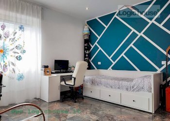 Camera da letto - Apartment via Vincenzo Aprea, 8, Formia - photo 8