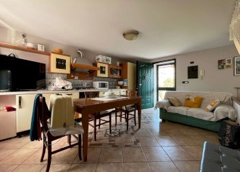 Soggiorno con cottura - Villa Via Parma, Chiavari - foto 11